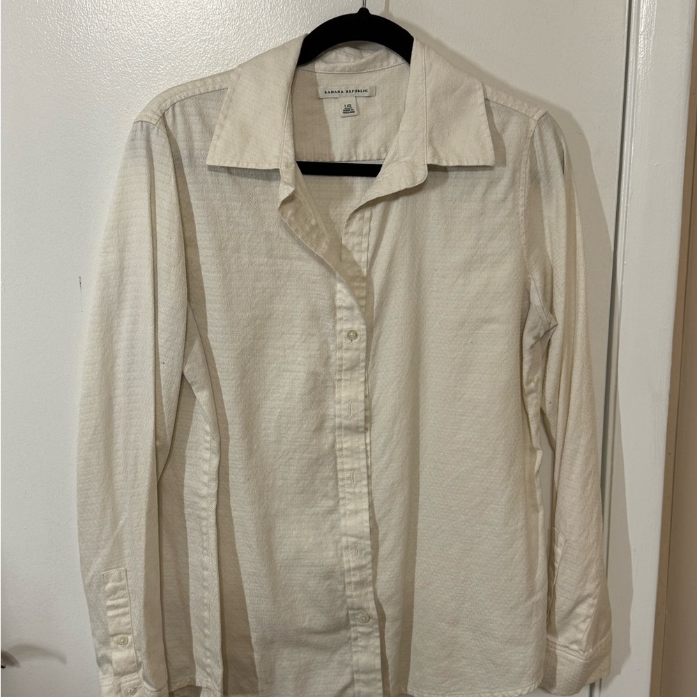 Banana Republic Women's Button Down Shirt